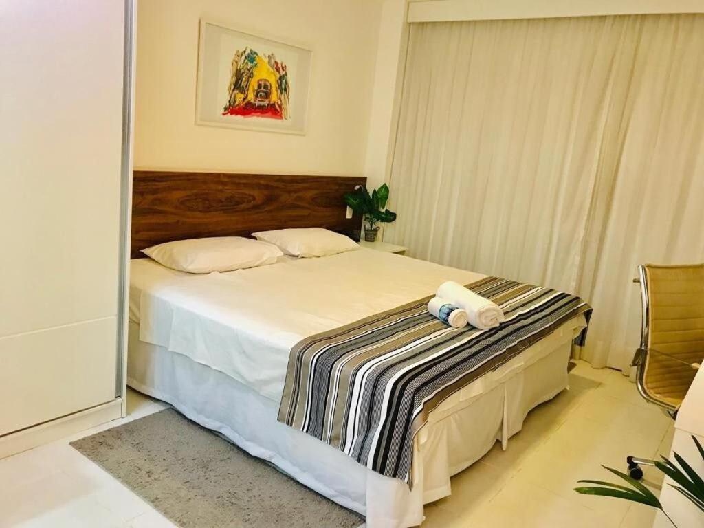 F218 Cb Excelente Flat Em Area * Brasilia